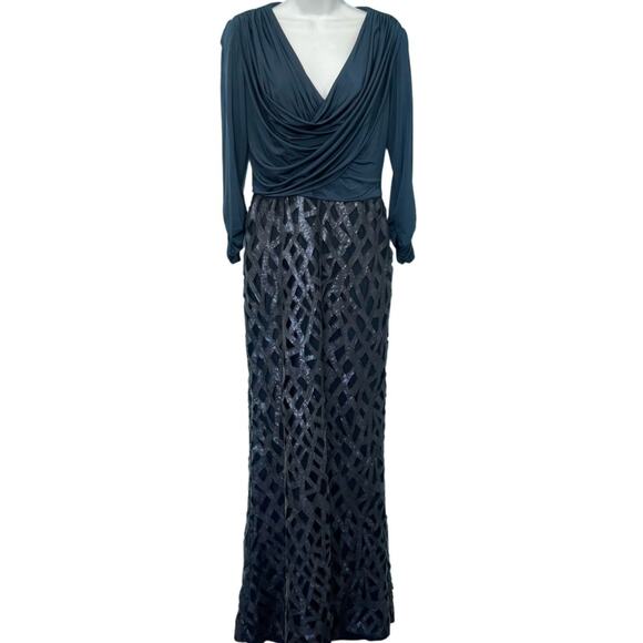 Tadashi Shoji Navy Blue Long Sleeve Sequin Evening Gown Maxi Dress Sz 4 NEW Tags